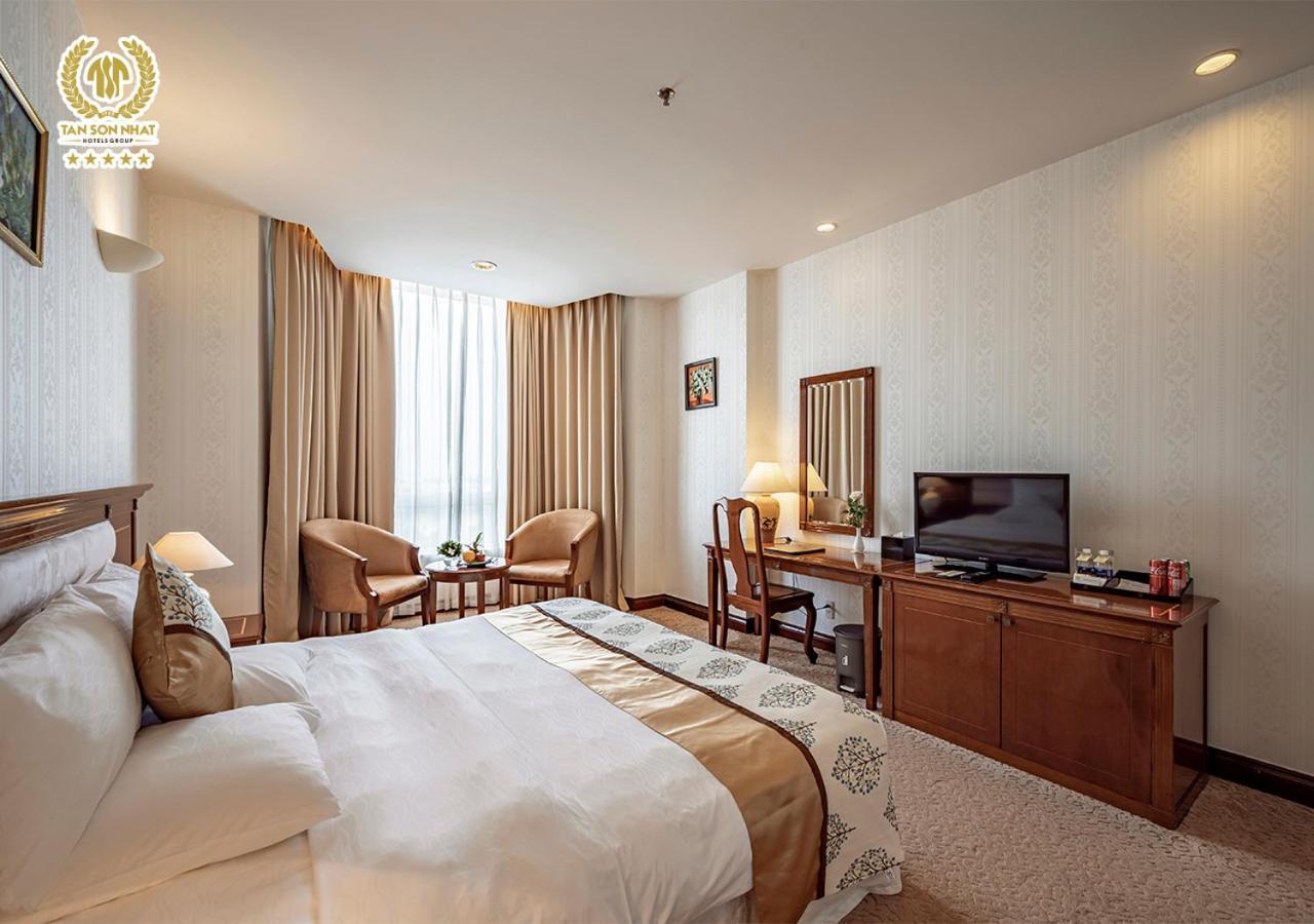 Tan Son Nhat Saigon Hotel Хошимін Екстер'єр фото