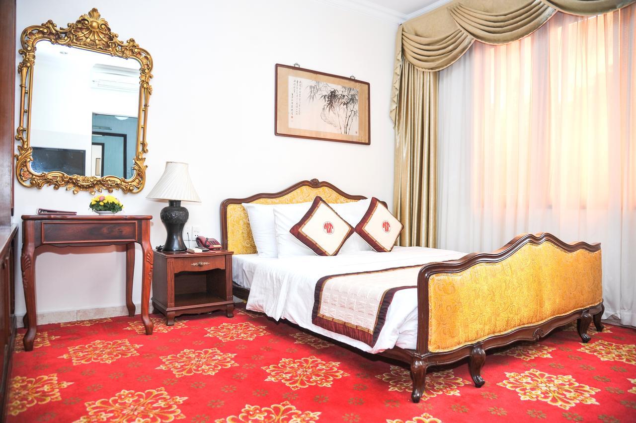 Tan Son Nhat Saigon Hotel Хошимін Екстер'єр фото
