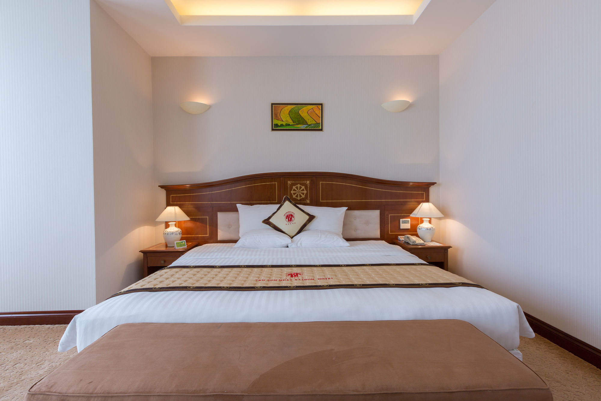 Tan Son Nhat Saigon Hotel Хошимін Екстер'єр фото